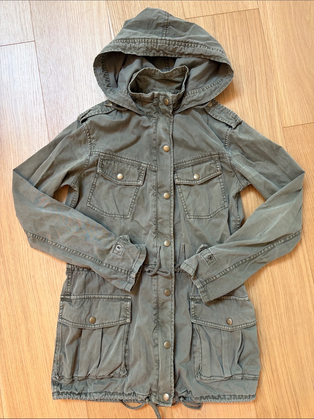 Aritzia Talula Olive Utility Hooded Jacket, size XXS